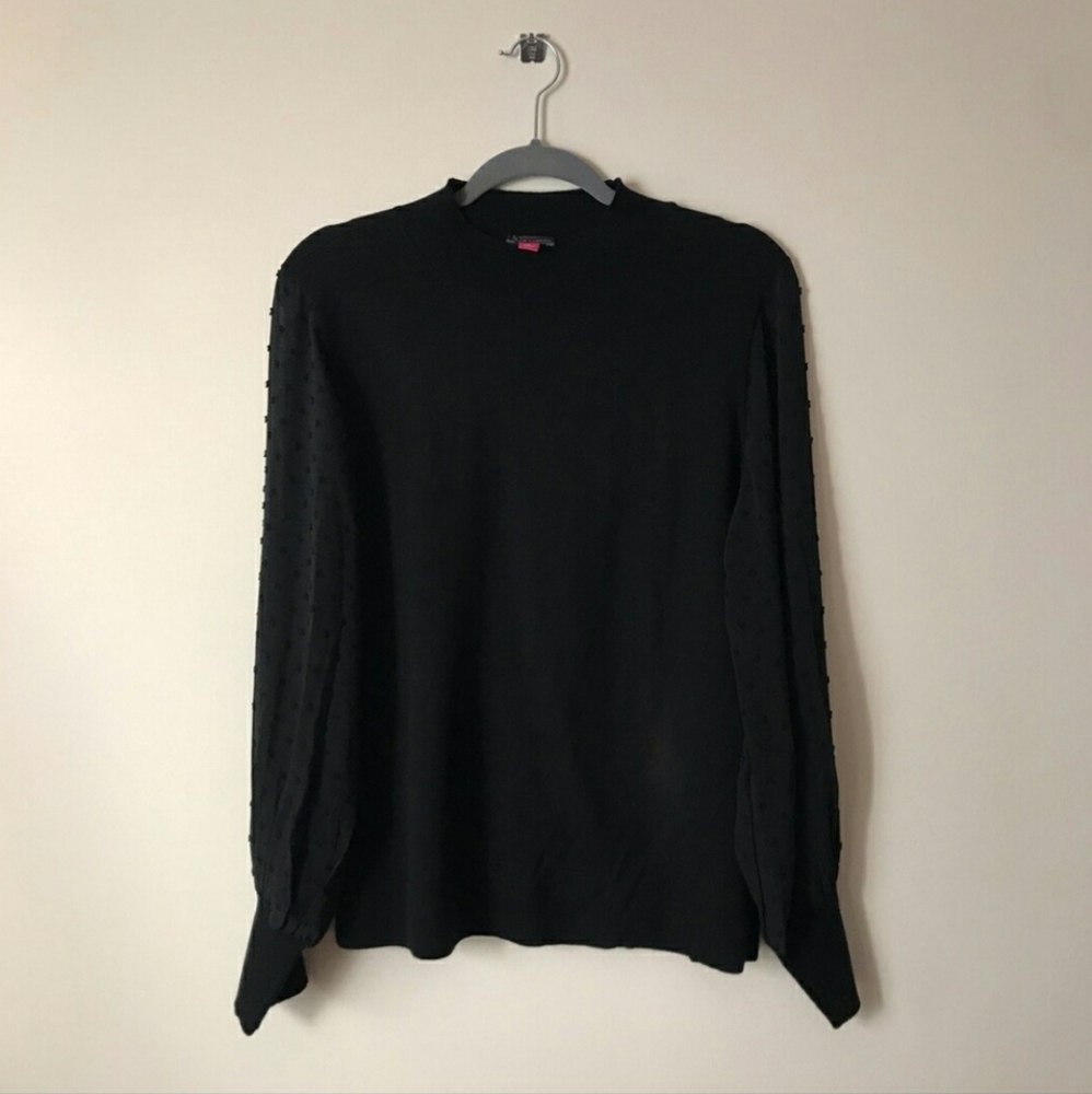 NET Vince Camuto blouse with sheer sleeves